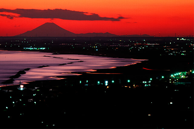 飯岡灯台から見た夕方の風景画像